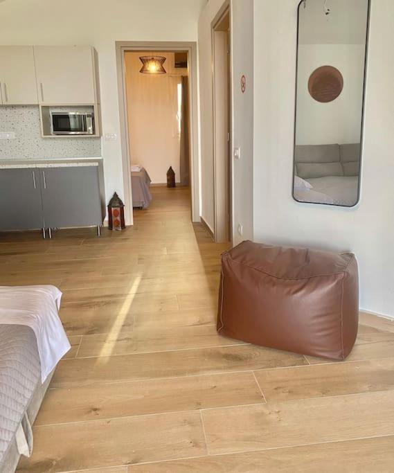 Ocean Sun 4 Apartman Fíra Kültér fotó