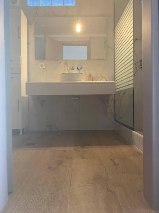 Ocean Sun 4 Apartman Fíra Kültér fotó